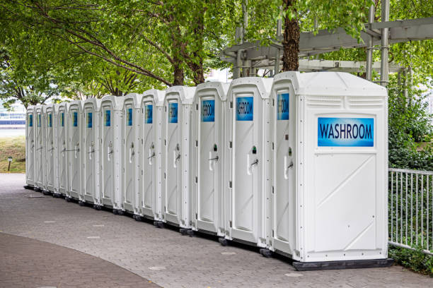 Best Portable restroom trailer rental  in Lipatria, CA