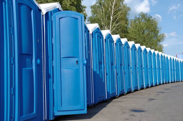 Best Luxury portable toilet rental  in Lipatria, CA